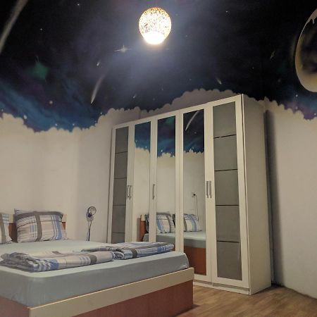 Bella Vita Hostel ทิมิชัวรา ภายนอก รูปภาพ